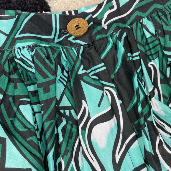 Tropical Skirt - Picture 3 of 3